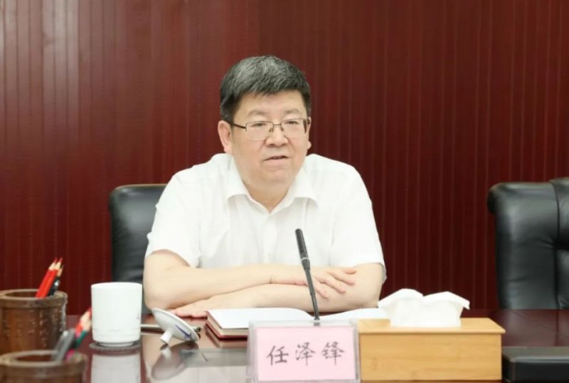 任泽锋与李夺举行工作会谈_腾讯新闻